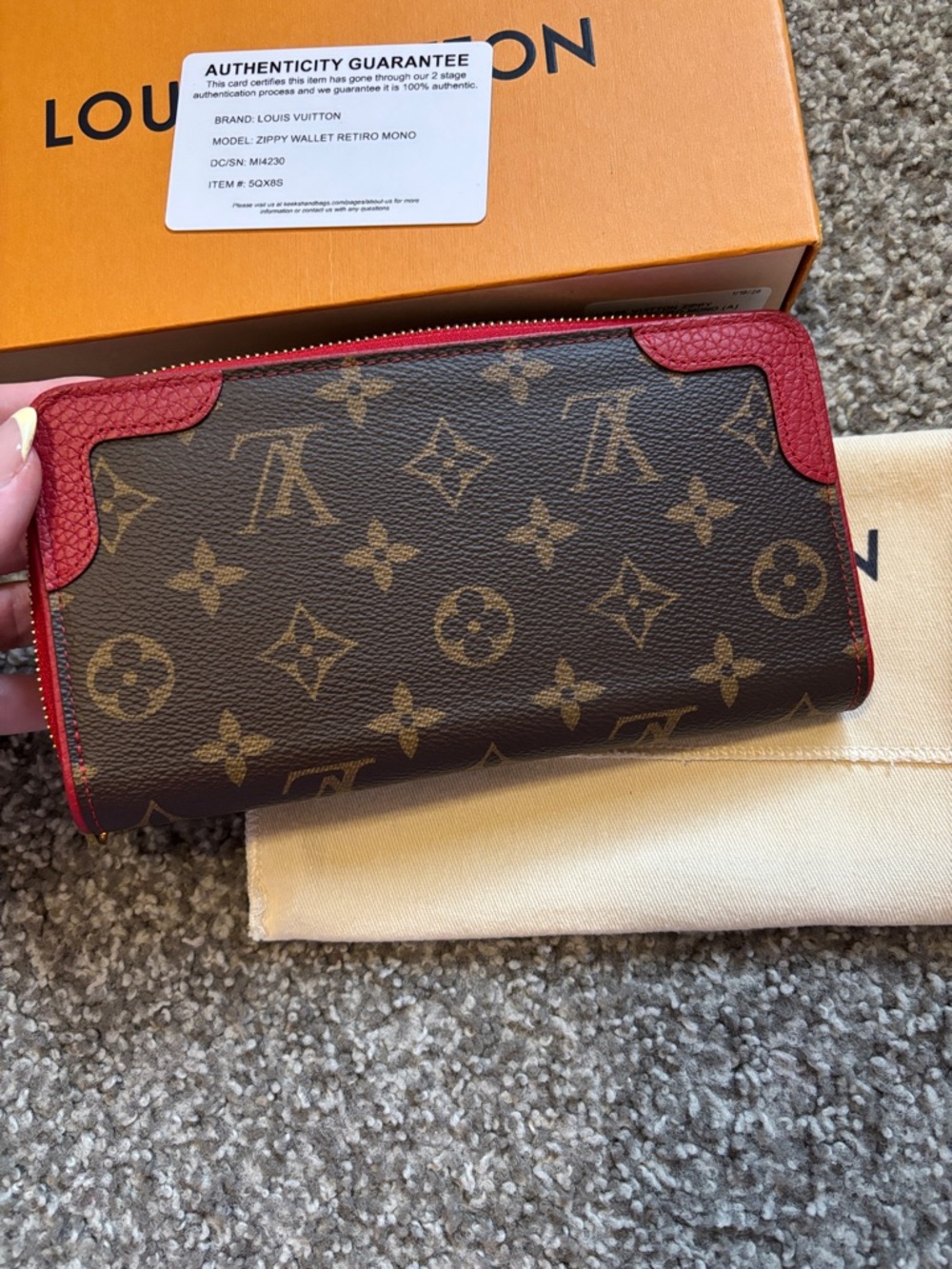 Louis Vuitton Monogram Canvas Wallet - Picture 5 of 15